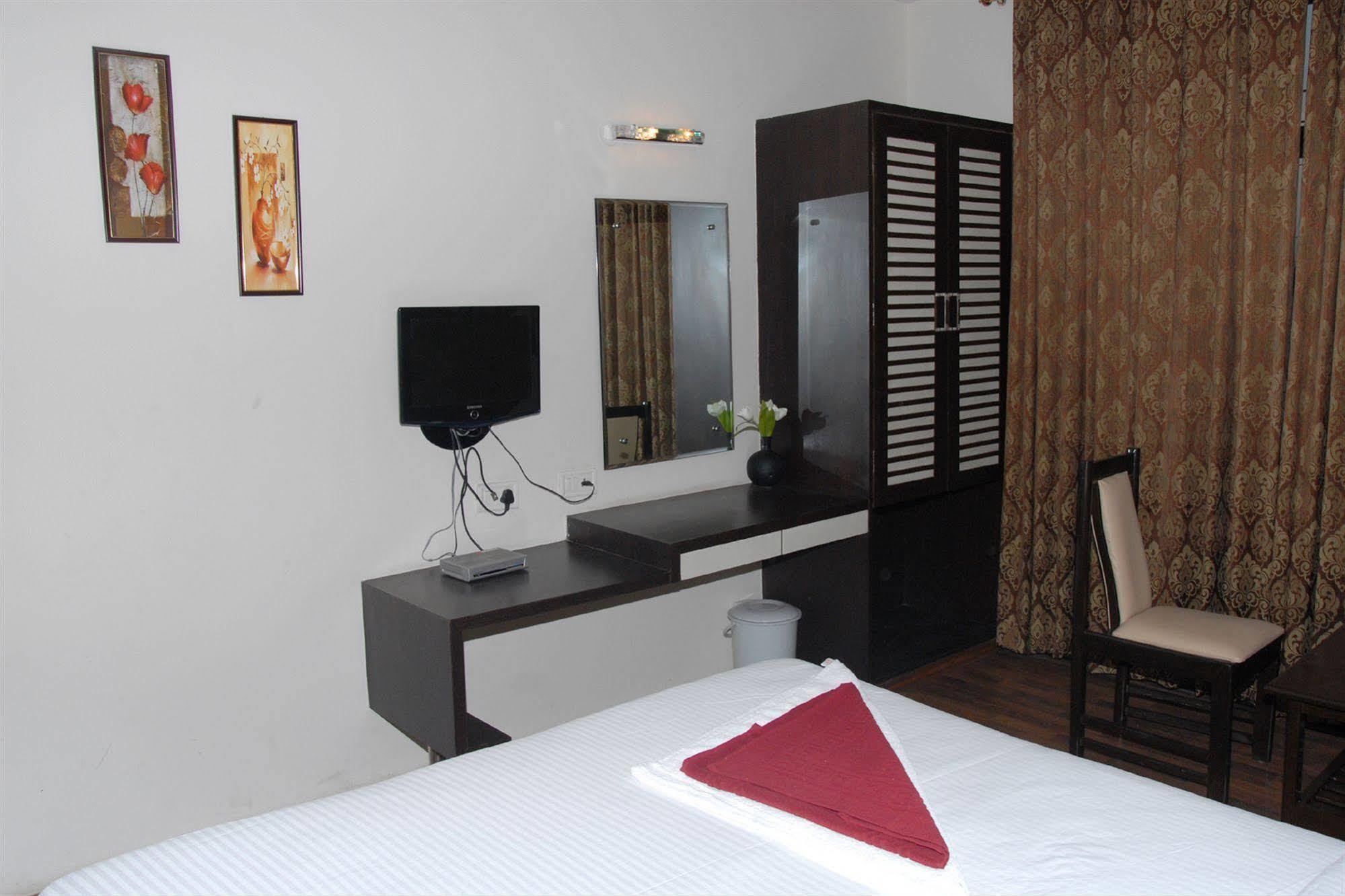 Hotel Enzo International Bangalore Dış mekan fotoğraf